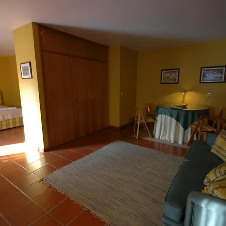 Sleeps 23 With Pool And Wifi * Ponte de Lima