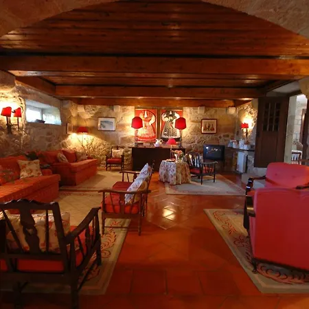 Sleeps 23 With Pool And Wifi * Ponte de Lima